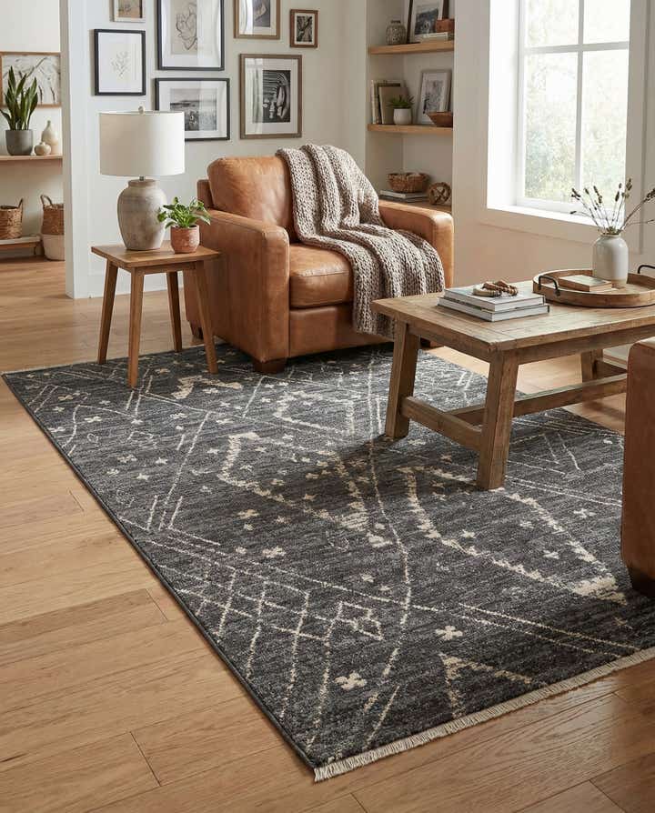 5' x 7' 7 Grand Tradition Rug