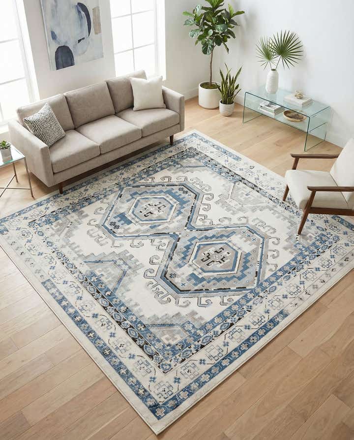 7' 10 x 7' 10 Charlotte Square Rug