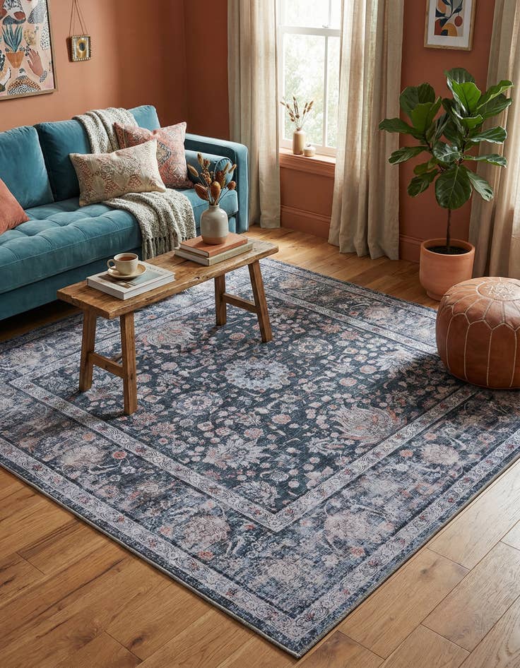 Detail image of 7' 10 x 7' 10 Washable Yara Square Rug