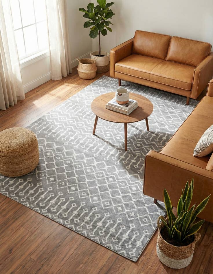 Detail image of 7' x 10' Kasbah Trellis Rug