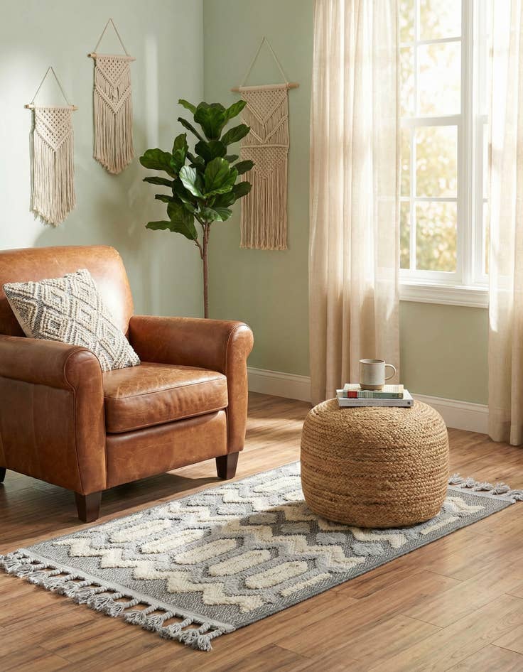 Detail image of 2' x 3' Arlo Rug