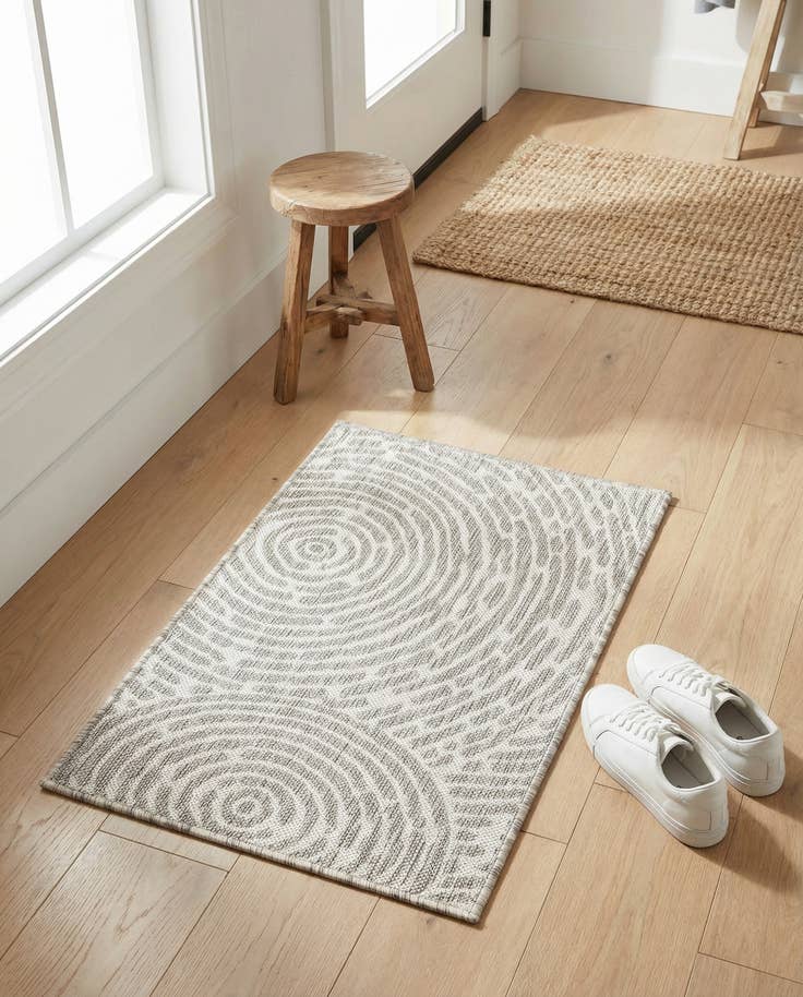 Detail image of 2' x 3' Easy-Clean Modern Indoor / Outdoor Rug