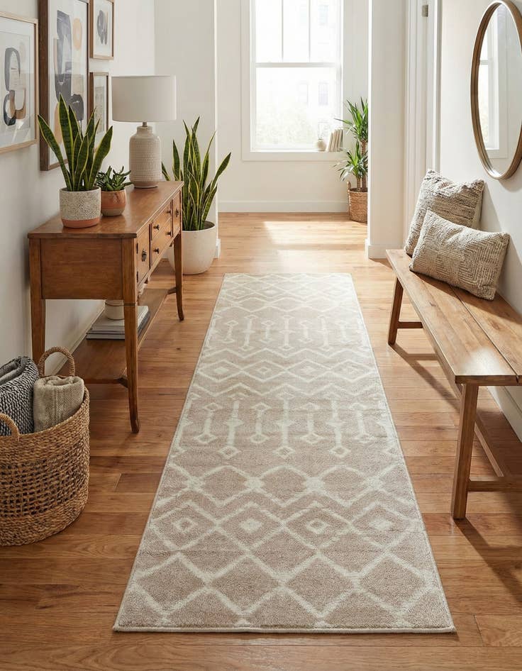 Detail image of 2' x 6' 7 Kasbah Trellis Runner Rug