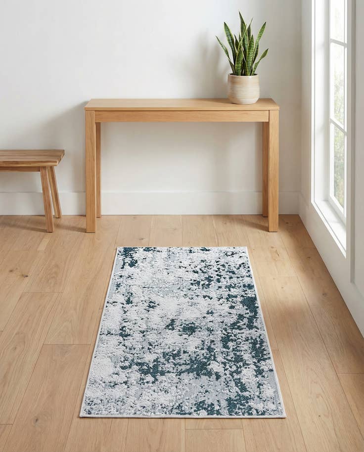 Detail image of 2' 3 x 4' Abbey Runner Rug