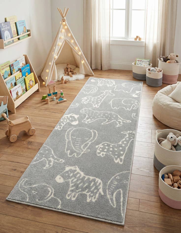 Detail image of 2' 2 x 6' Animals Whimsy Kids Runner Rug