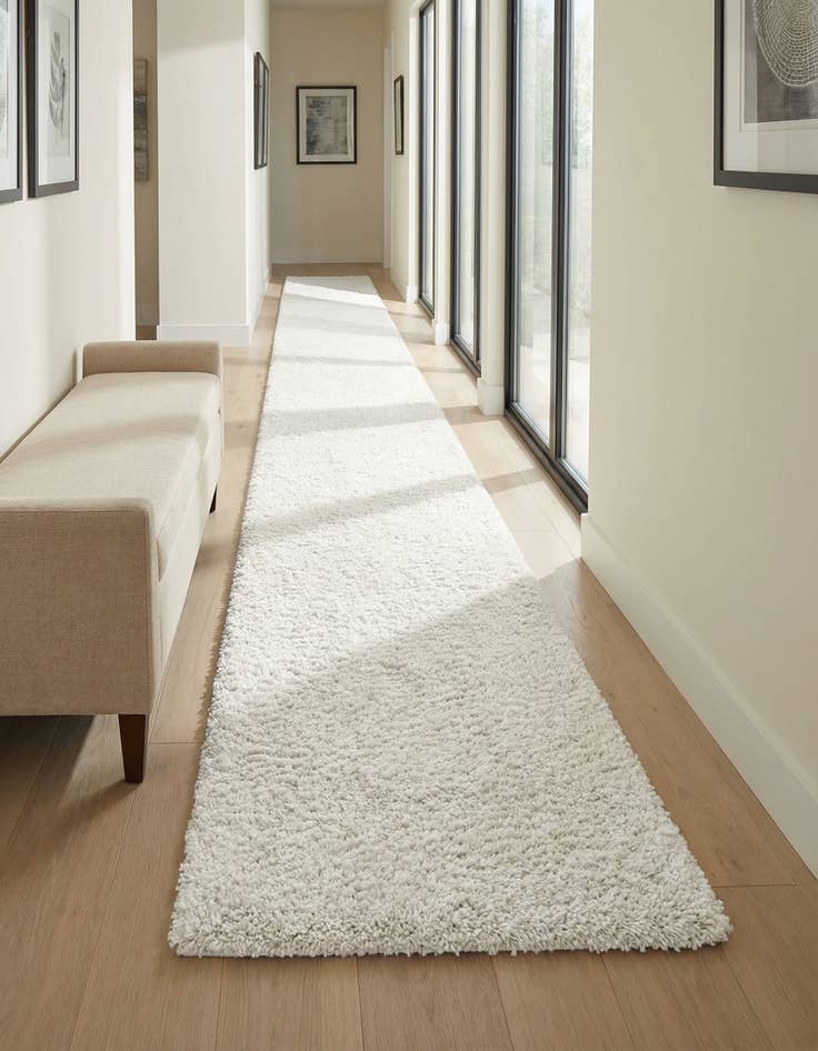 Detail image of  2' 6 x 19' 8 Everyday Shag Runner Rug