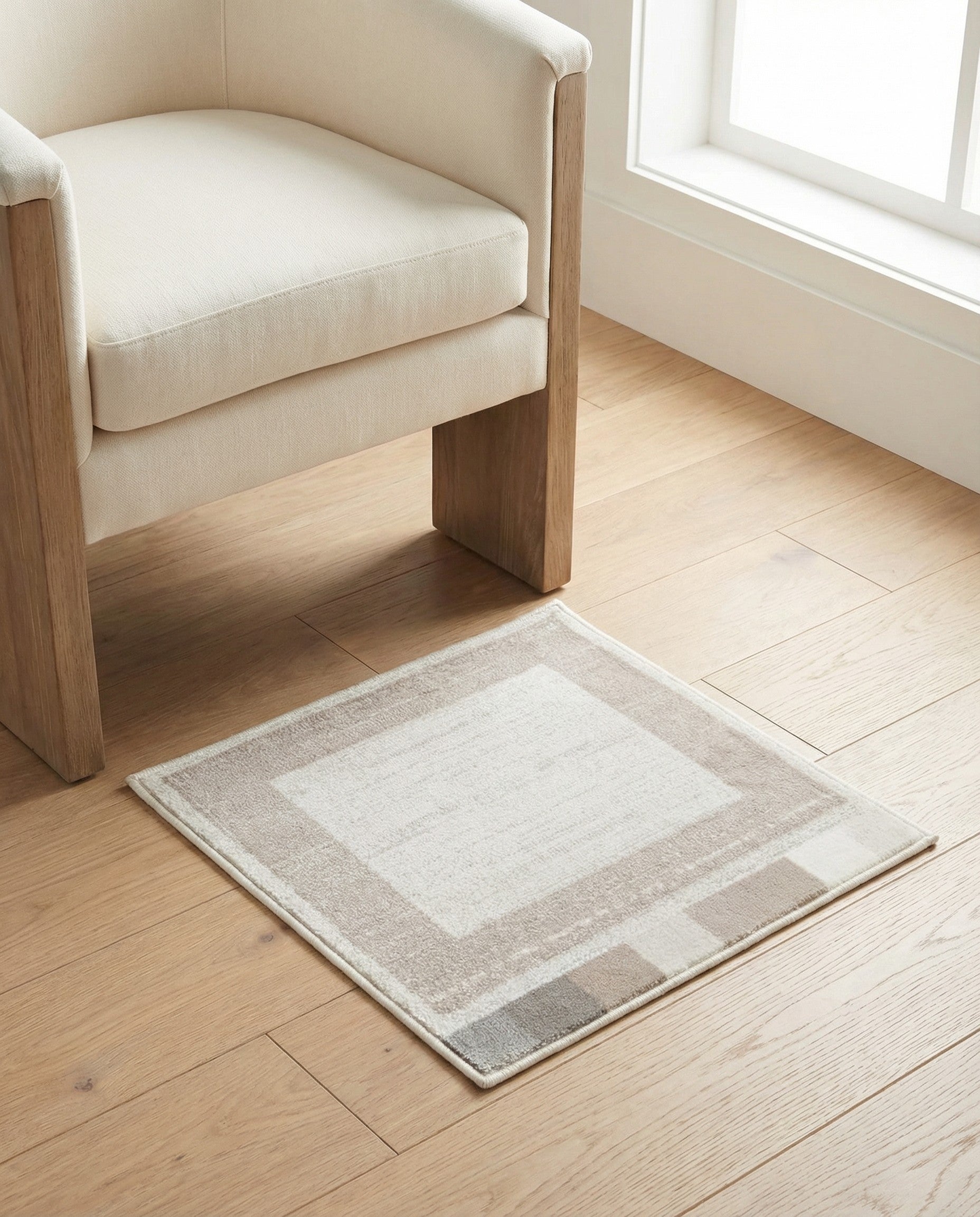 Jill Zarin 1' 8 x 1' 8 Uptown Yorkville Sample Rug