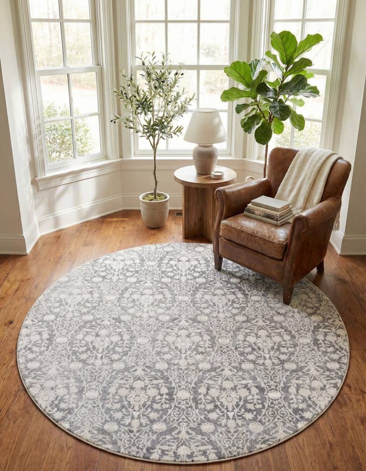 Detail image of 8' x 8' Modern Classical Round Rug