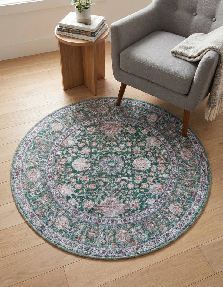Detail image of 4' x 4' Yara Round Rug