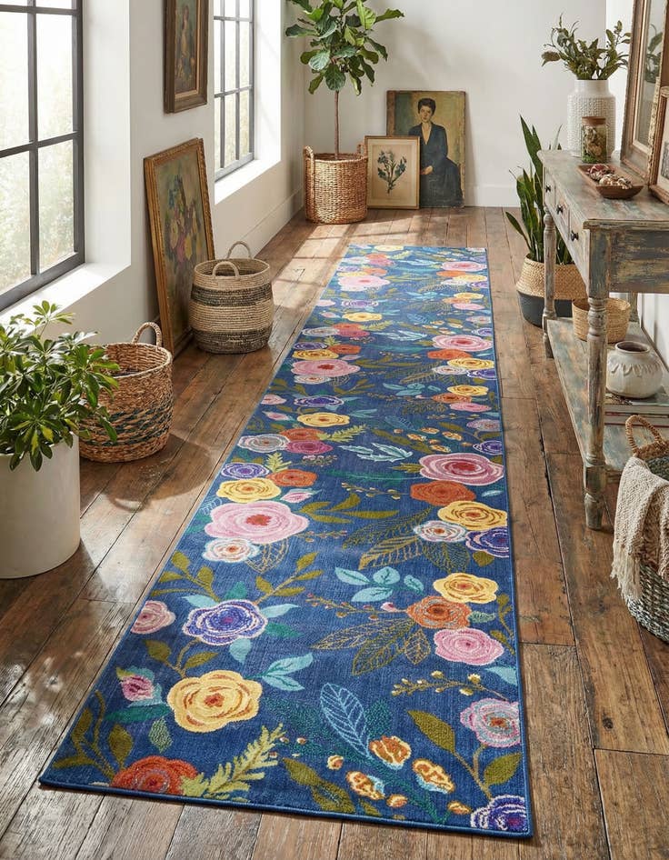 Detail image of 2' 7 x 16' 5 Blossom Runner Rug