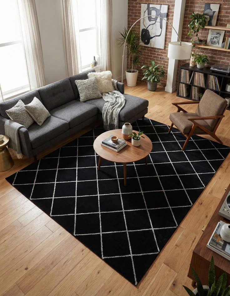 Detail image of 7' 10 x 7' 10 Vogue Geo Square Rug