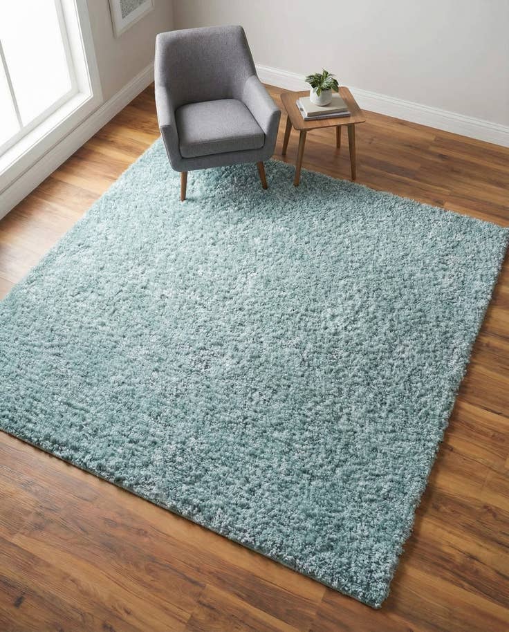 Detail image of 7' x 7' Zermatt Shag Square Rug
