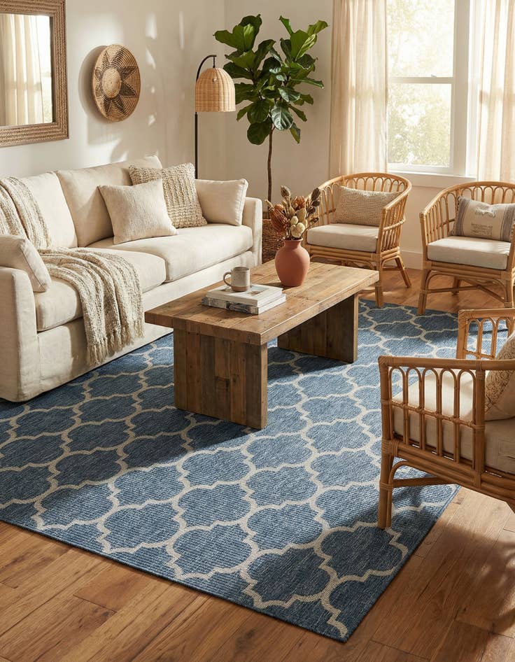 Detail image of 9' x 12'  Washable Trellis Indoor / Outdoor Rug