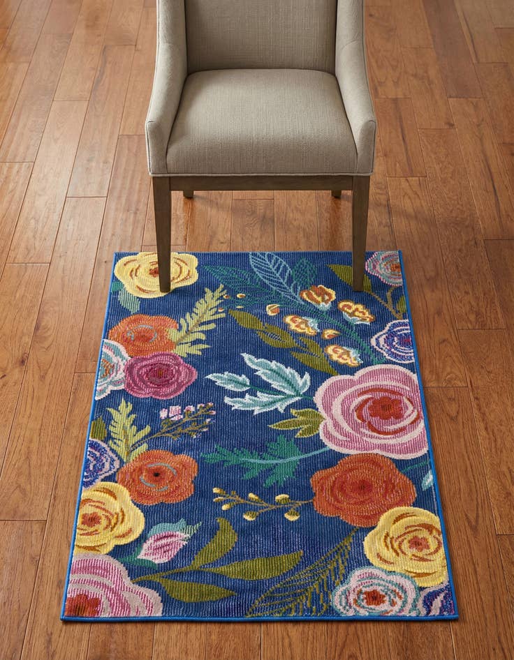 Detail image of 2' x 3' Blossom Rug