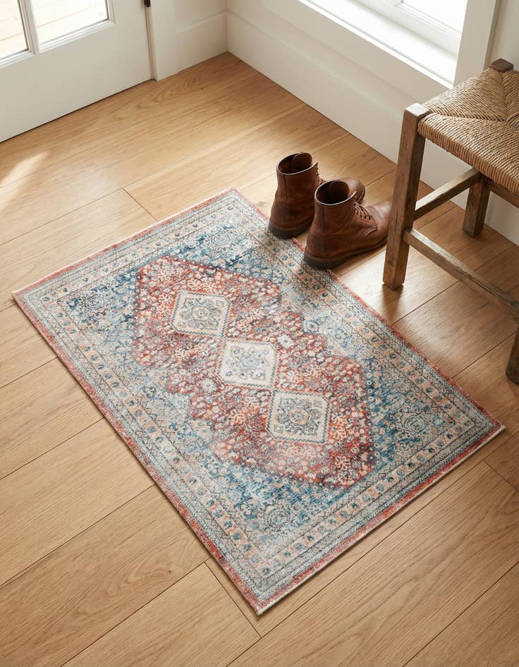 Detail image of 2' x 3' Newport Rug