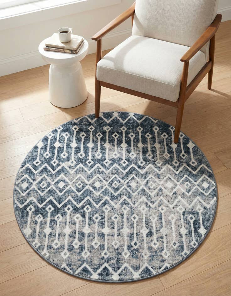 Detail image of 3' x 3' Bohemian Trellis Round Rug