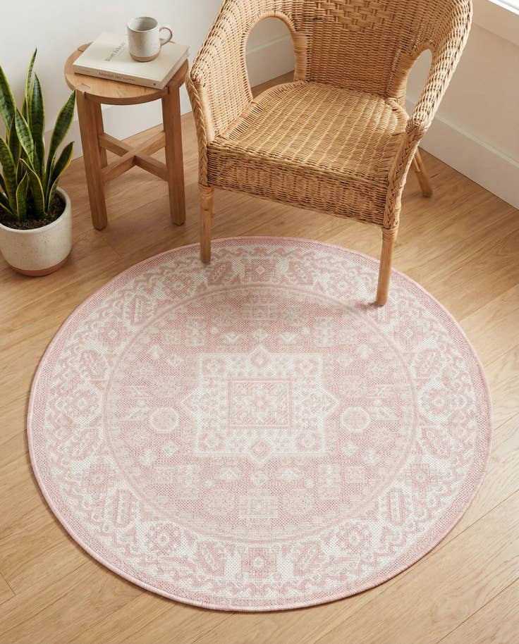 Detail image of 3' x 3' Easy-Clean Aztec Indoor / Outdoor Round Rug