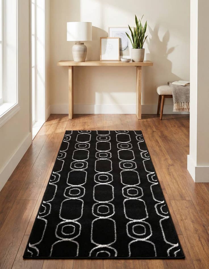 Detail image of 2' x 5' Vogue Geo Runner Rug