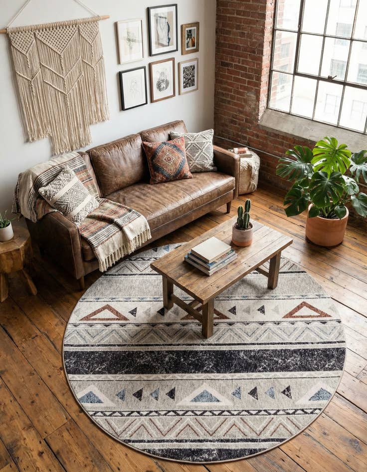 Detail image of 7' x 7' Eco Southwestern Round Rug