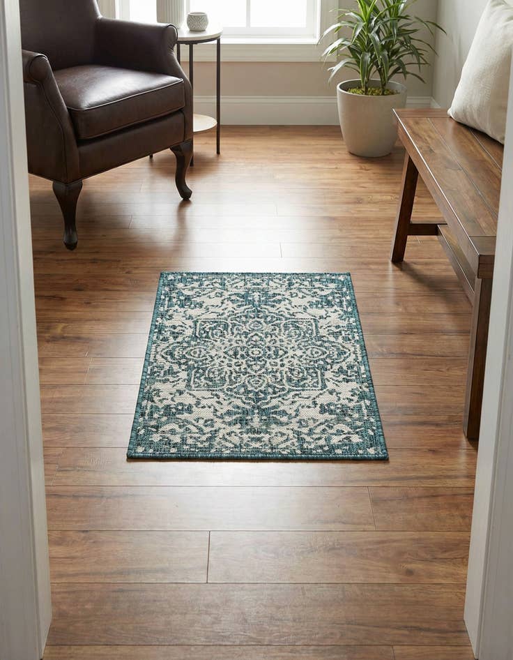 Detail image of 2' x 3'  Washable Jill Zarin Dubai Indoor / Outdoor Rug