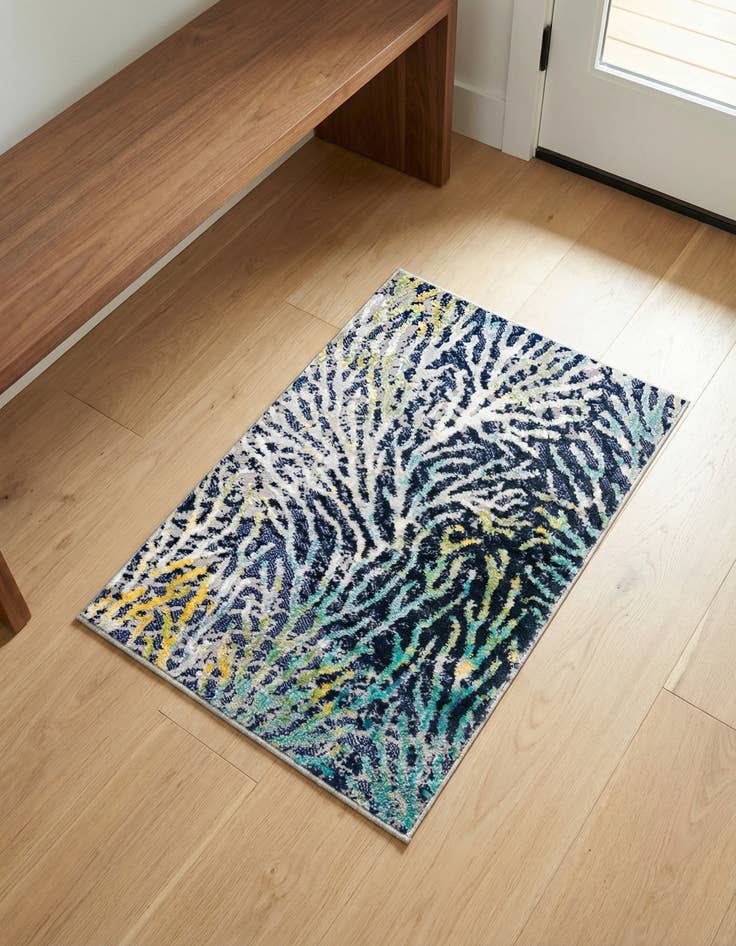 Detail image of 2' x 3' Ariel Rug