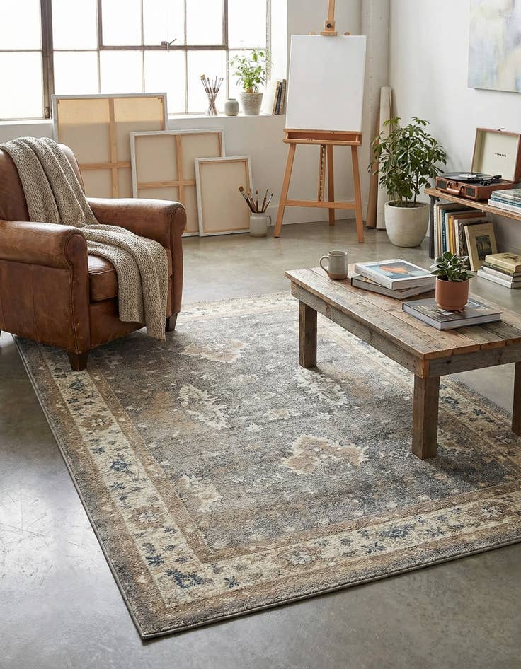 Detail image of 4' x 6' Viola Rug