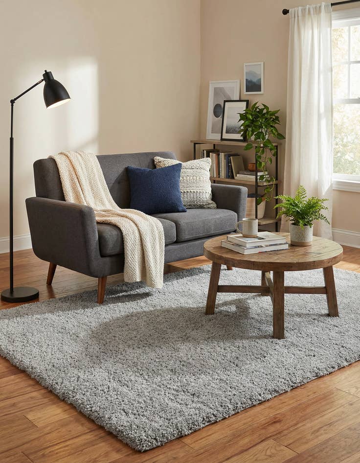 Detail image of 5' x 8' Studio Solid Shag Rug