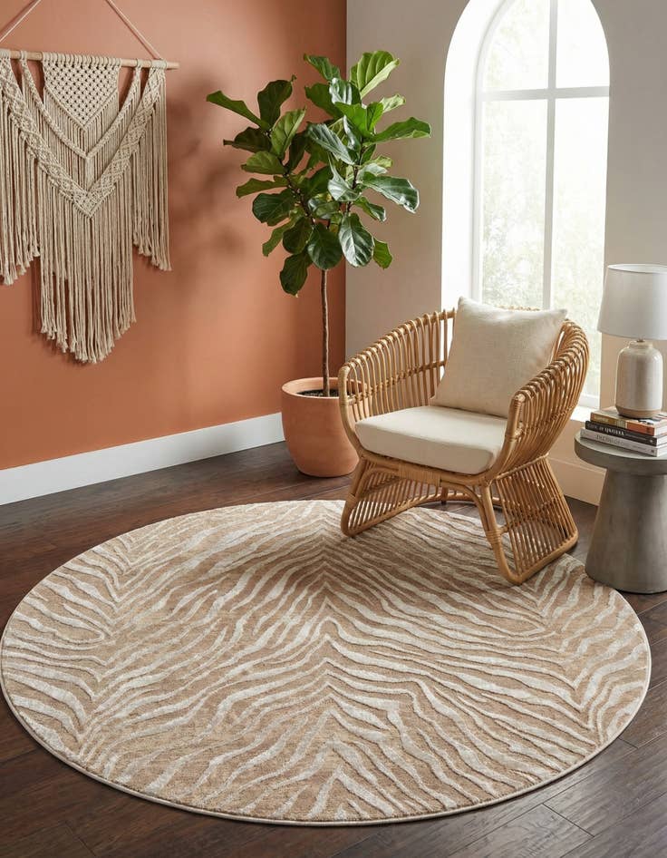 Detail image of  5' 3 x 5' 3 Finsbury Round Rug