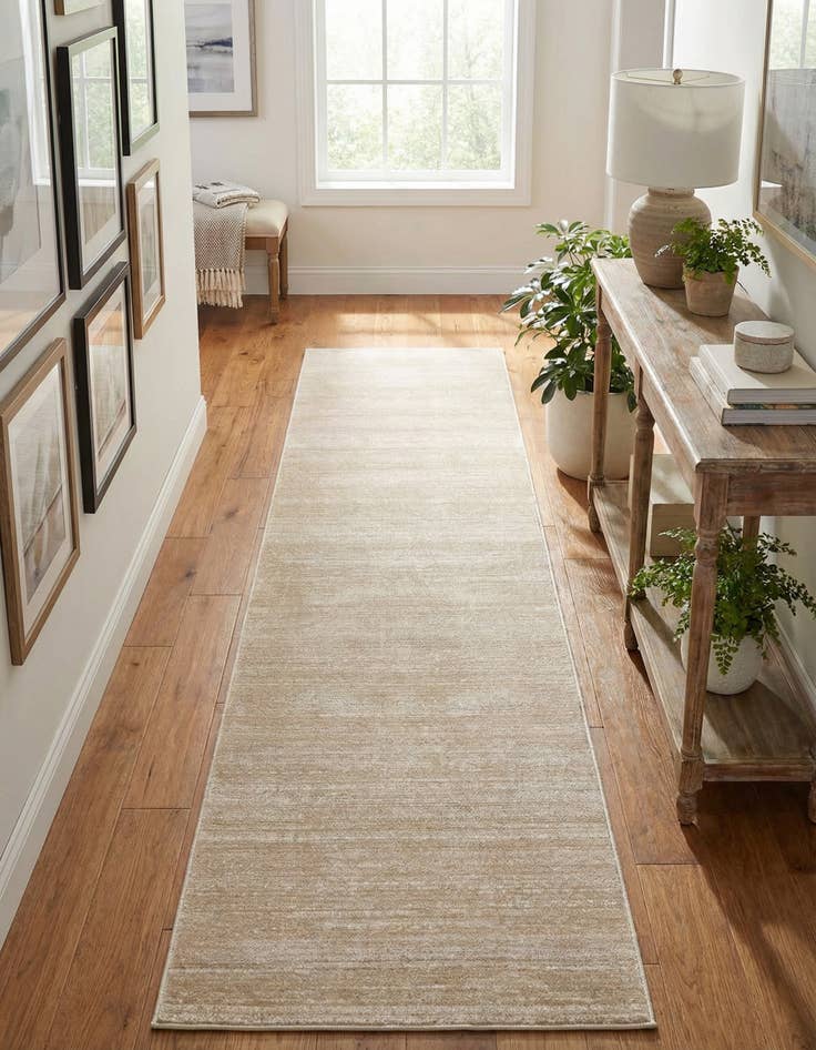 Detail image of Jill Zarin 2' 7 x 12' Uptown Madison Avenue Runner Rug