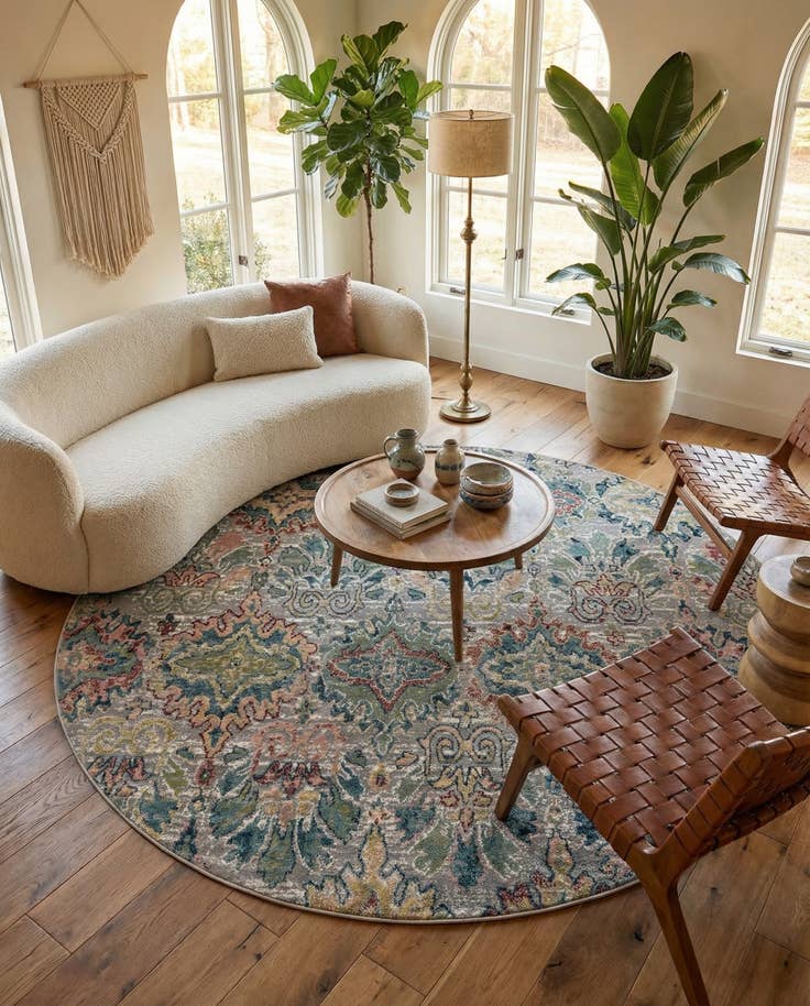 Detail image of 10' 2 x 10' 2 Charleston Round Rug