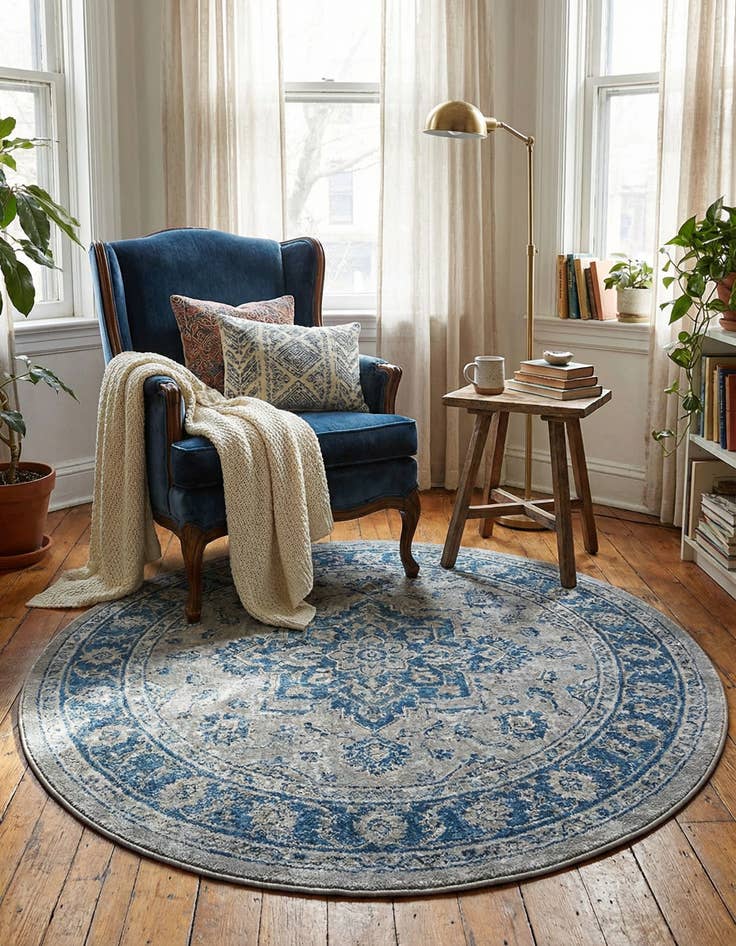 Detail image of 6' x 6' Washable Francesca Round Rug