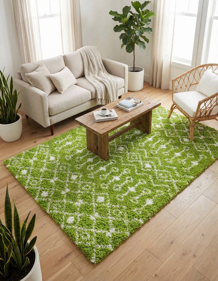 Detail image of 5' 3 x 8' Moroccan Trellis Shag Rug