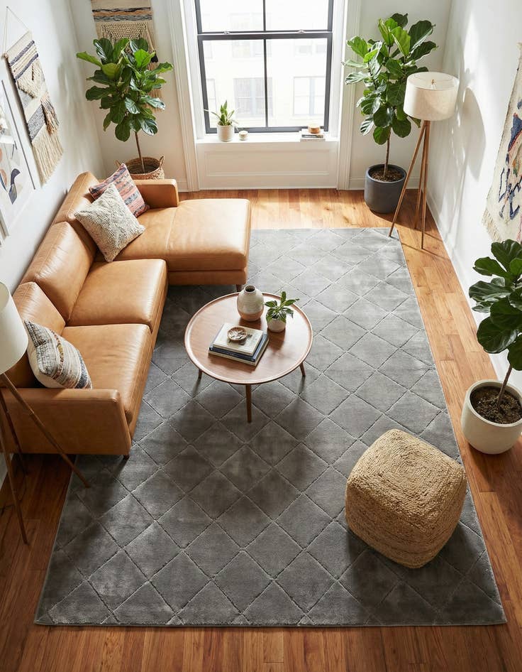 Detail image of 10' x 13' Vogue Geo Rug