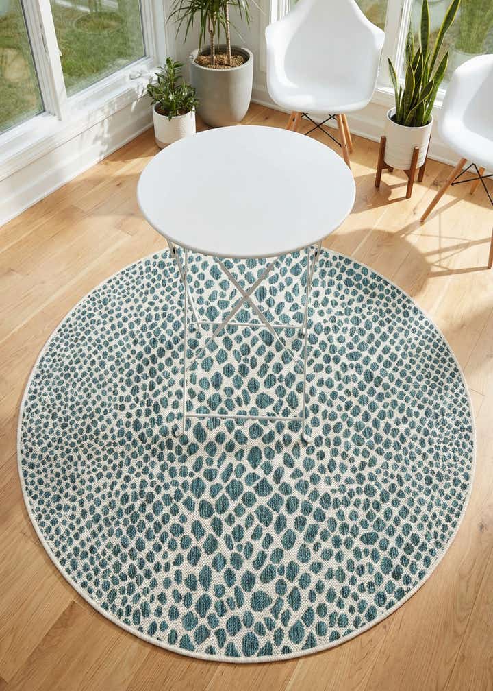 4' x 4' Easy-Clean Jill Zarin Cape Town Indoor / Outdoor Round Rug