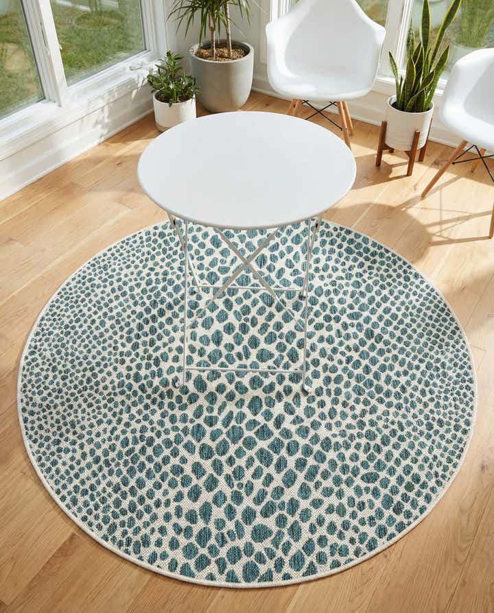 4' x 4' Easy-Clean Jill Zarin Cape Town Indoor / Outdoor Round Rug