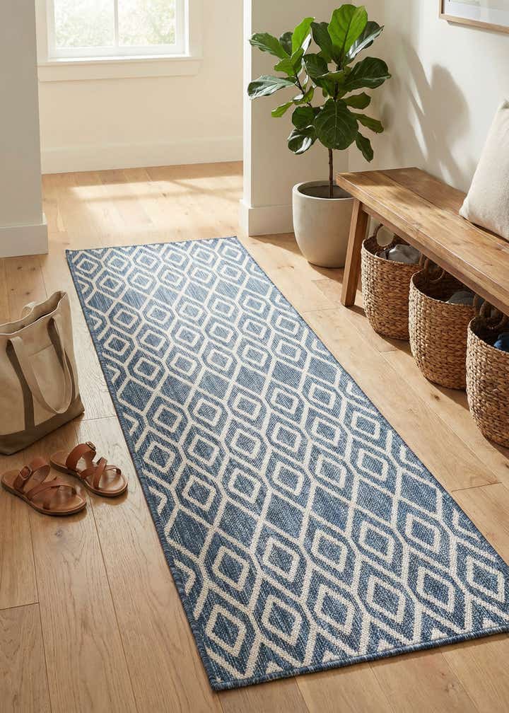 2' x 6' Easy-Clean Jill Zarin Turks and Caicos Indoor / Outdoor Runner Rug
