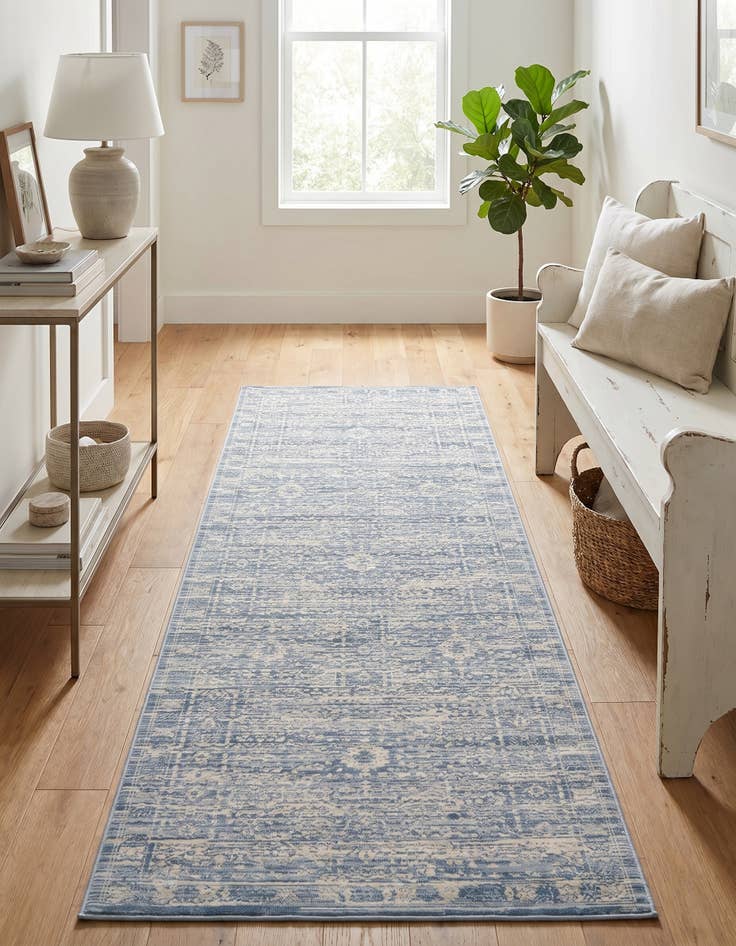 Detail image of 2' 7 x 6' Victoria Runner Rug