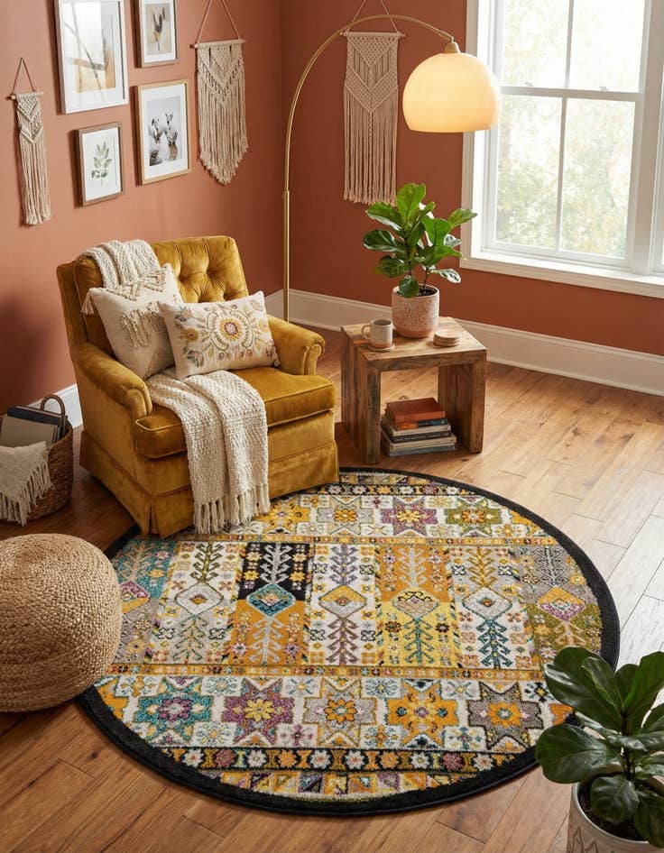 Detail image of 5' 3 x 5' 3 Carrington Round Rug