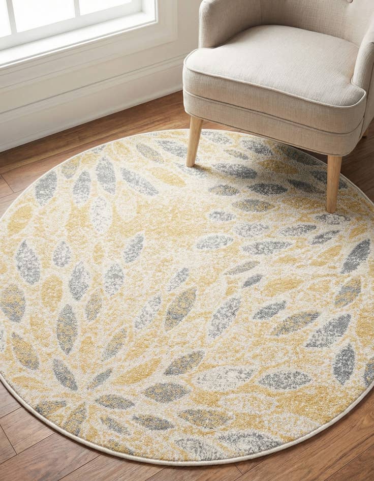 Detail image of 4' 1 x 4' 1 Charleston Round Rug