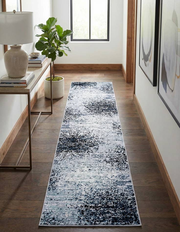 Detail image of 2' 7 x 12' Tucson Runner Rug