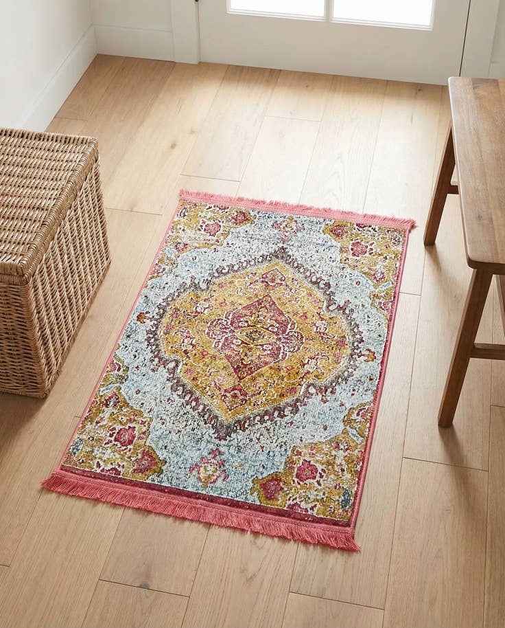 Detail image of 2' 2 x 3' Havana Rug