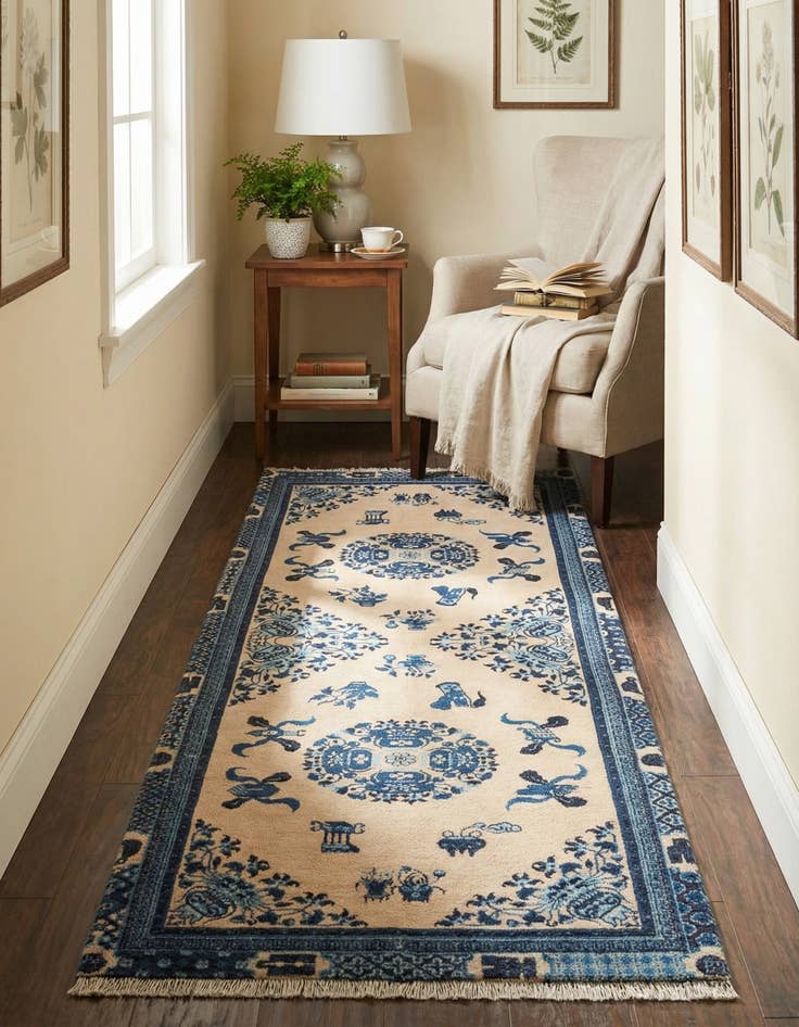 Detail image of 2' x 6' 1 Boutique Runner Rug