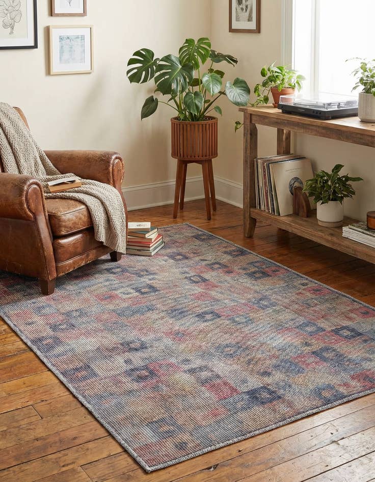 Detail image of 3' 3 x 5' 3 Washable Sisu Rug