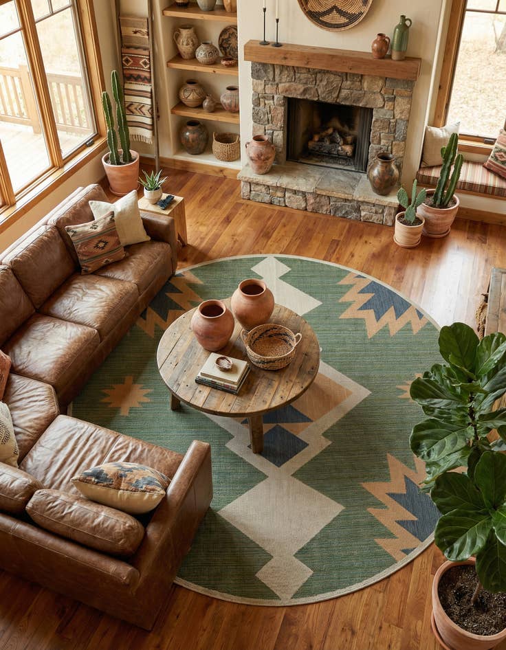 Detail image of 12' x 12' Easy-Clean Baja Indoor / Outdoor Round Rug