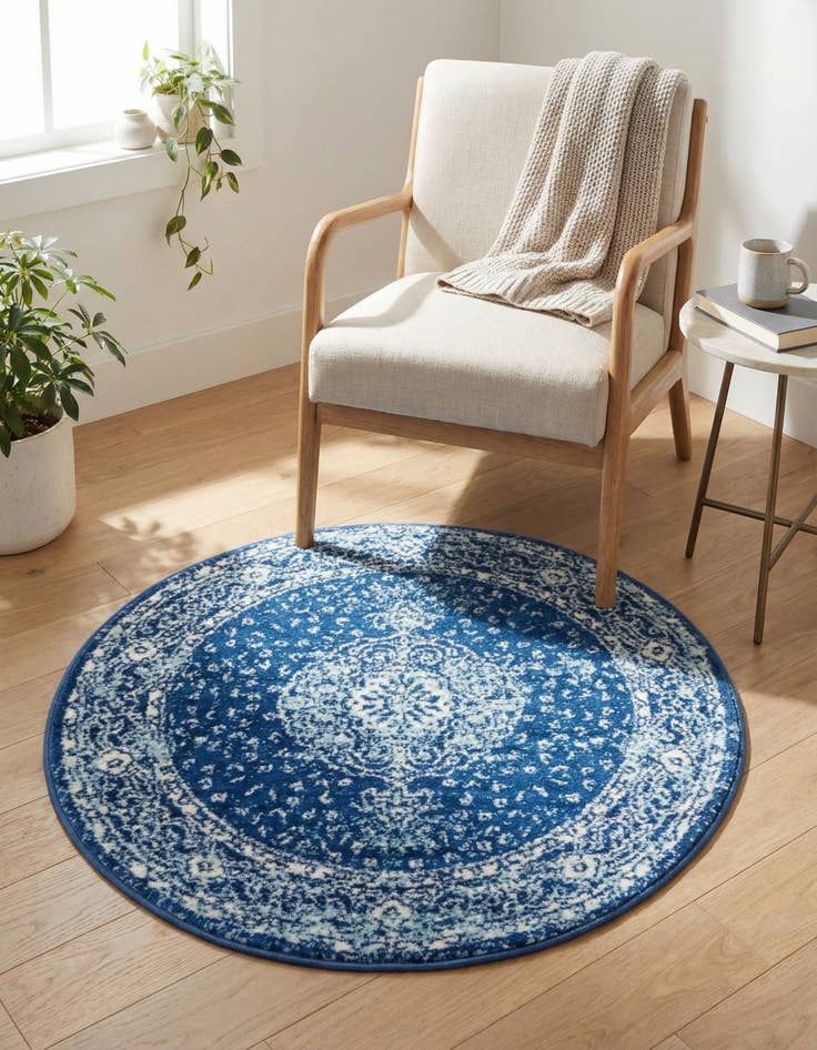 Detail image of 3' x 3' Dover Round Rug