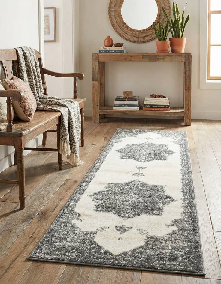 Detail image of 2' x 6' Veneto Runner Rug