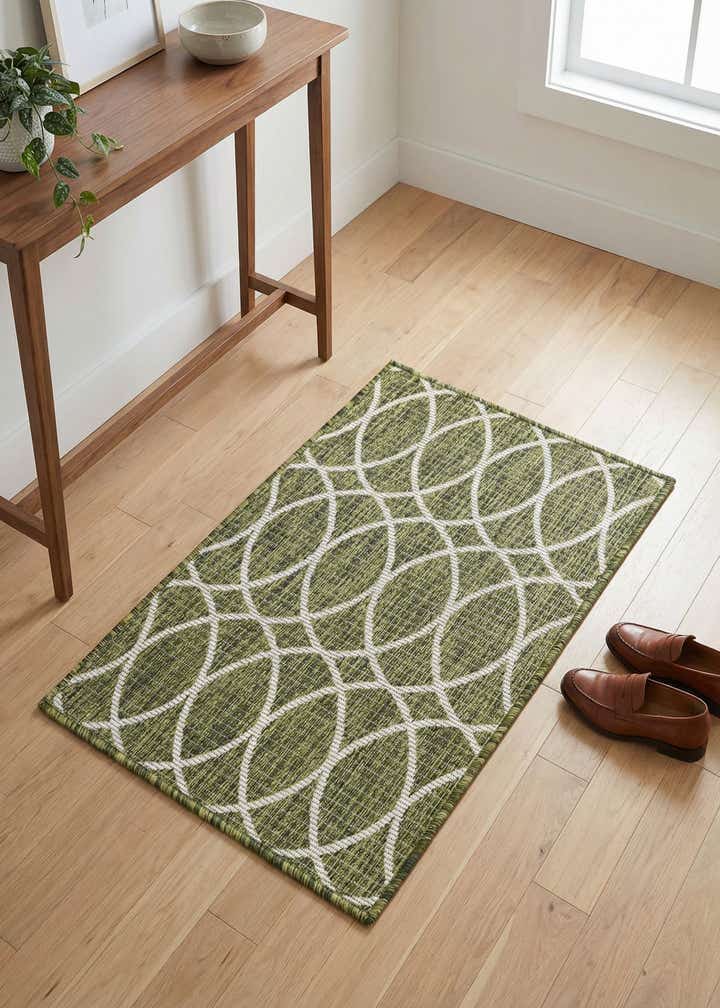 2' x 3' Easy-Clean Trellis Indoor / Outdoor Rug