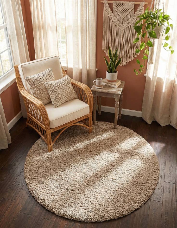 Detail image of 5' 3 x 5' 3 Zermatt Shag Round Rug