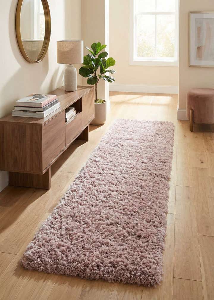 2' x 10' Marilyn Monroe™ Shag Runner Rug