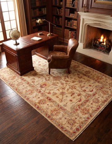 4' 11 x 6' 7 Hand Knotted Ziegler Rug